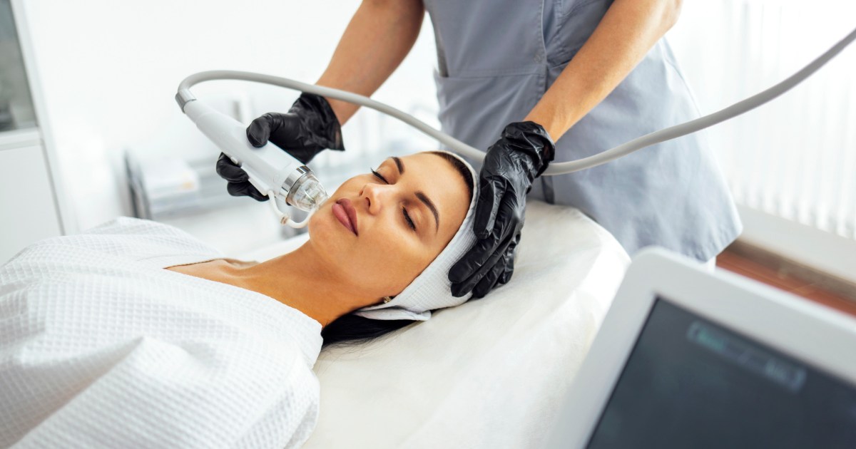 woman receiving EXION RF Microneedling